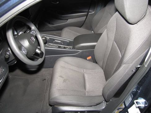 Certified 2024 Honda Accord EX image 9