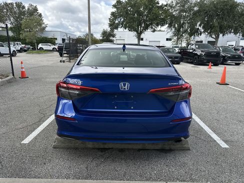Used 2024 Honda Civic Sport image 7