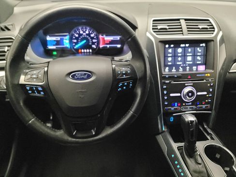 Used 2017 Ford Explorer Sport w/ Equipment Group 401A AWD/4WD image 22