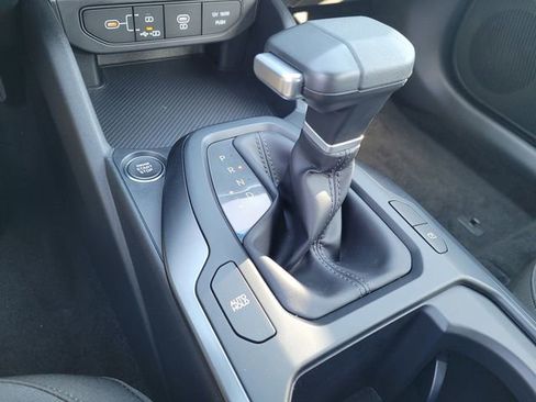 New 2026 Kia K4 FWD image 10