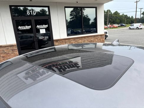 Used 2025 Acura Integra FWD image 14