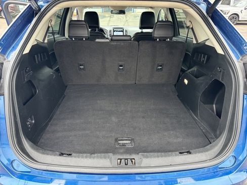 Used 2022 Ford Edge SEL w/ Convenience Package image 19