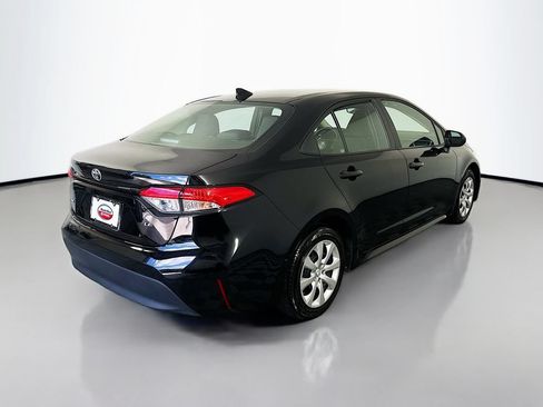 Certified 2025 Toyota Corolla LE FWD image 5