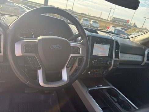 Used 2019 Ford F350 Lariat w/ Lariat Value Package image 11