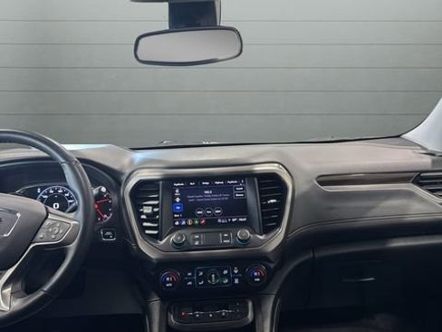 Used 2023 GMC Acadia AT4 w/ Technology Package image 9