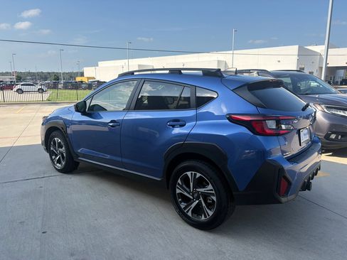 Used 2025 Subaru Crosstrek 2.0i Premium AWD/4WD image 6