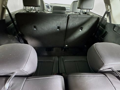 Used 2024 Kia Sorento S image 28