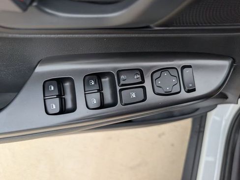 Used 2020 Hyundai Kona SEL FWD image 20