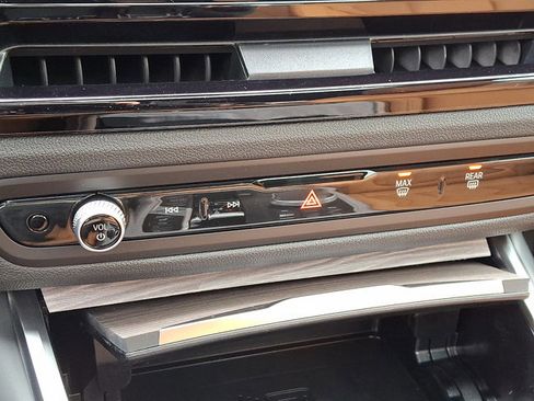 New 2026 BMW 230i xDrive Coupe image 11