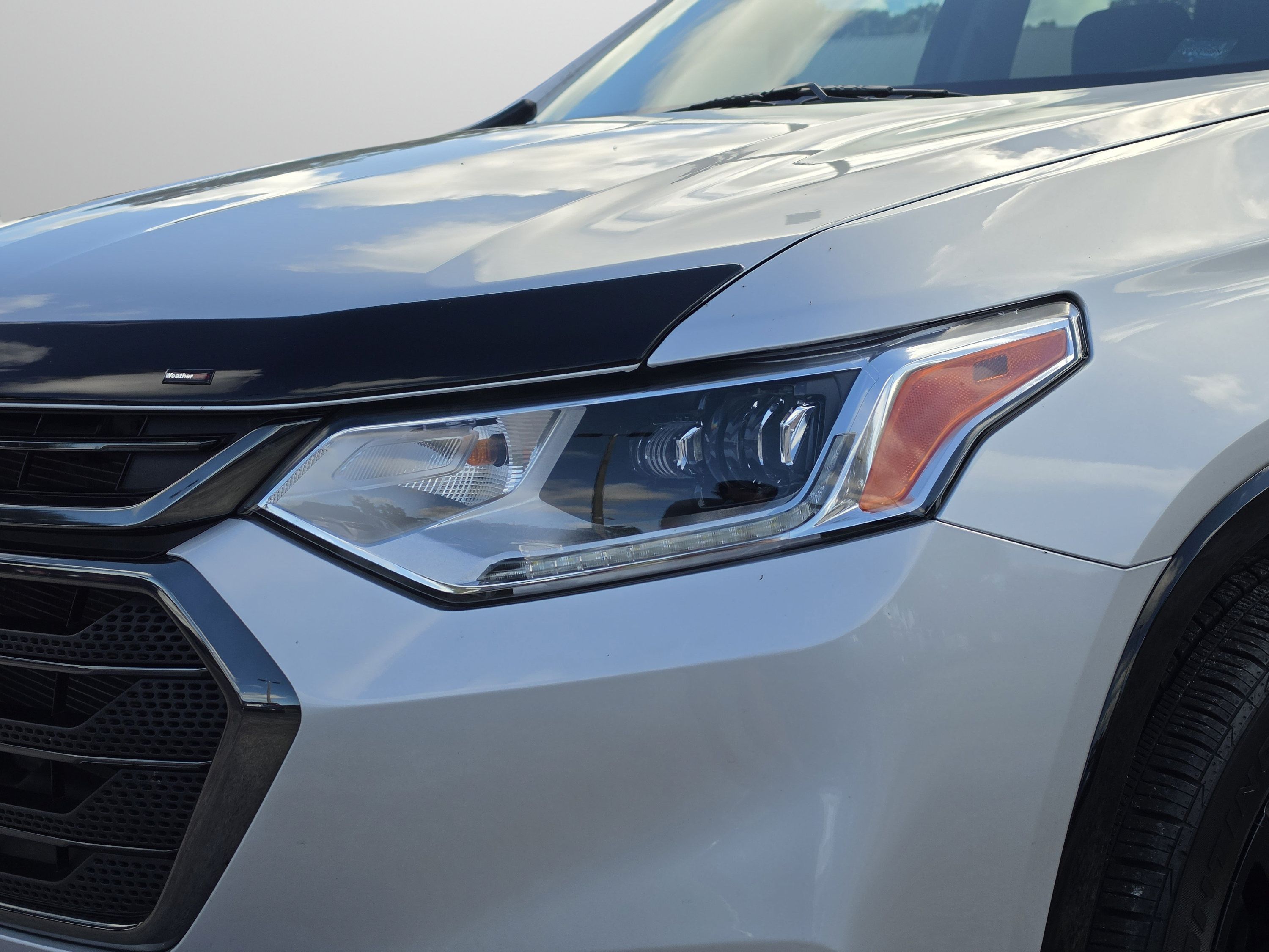 Used 2020 Chevrolet Traverse Premier w/ Redline Edition FWD image 13