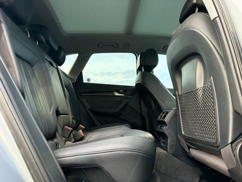 Used 2018 Audi Q5 2.0T Premium Plus w/ Premium Plus Package image 19