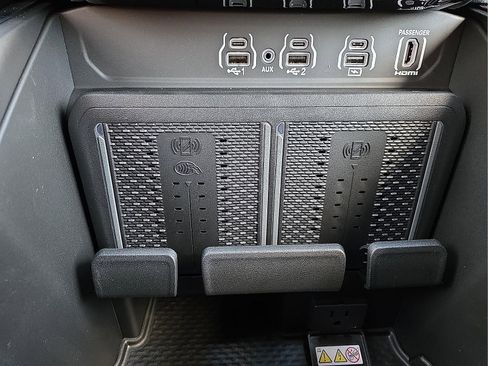 New 2026 RAM 1500 Laramie w/ Night Edition image 22