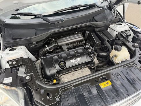 Used 2014 MINI Cooper Countryman image 23