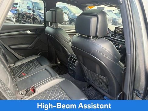 Used 2018 Audi SQ5 Prestige w/ Prestige Package AWD/4WD image 16