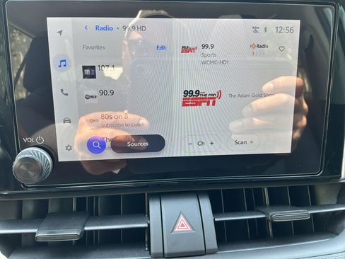 Used 2025 Toyota RAV4 XLE w/ Convenience Package image 23