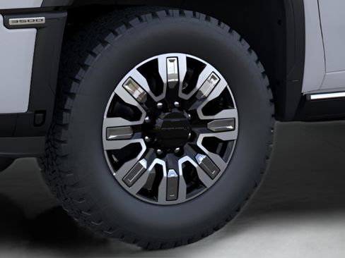 New 2026 GMC Sierra 3500 Denali w/ Denali Reserve Package image 18