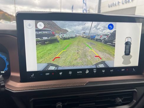 New 2025 Ford Bronco Sport Outer Banks image 8