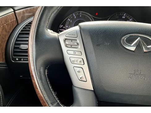 Used 2017 INFINITI QX80 4WD image 11