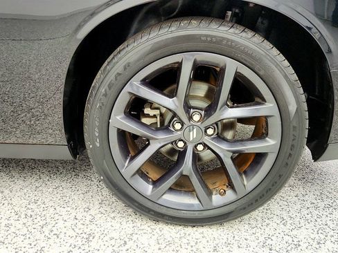 Used 2023 Dodge Challenger R/T w/ Blacktop Package image 9