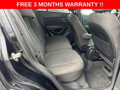 Used 2020 Chevrolet Trax LS w/ Tint and Cruise Package FWD image 21