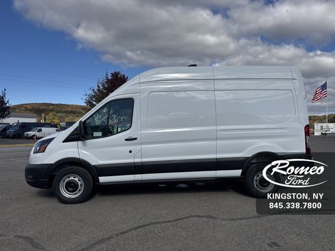 New 2026 Ford Transit 250 Cargo Van image 9