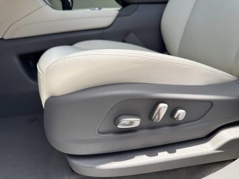 New 2026 Cadillac XT5 Premium Luxury w/ Driver Assist Package AWD/4WD image 20