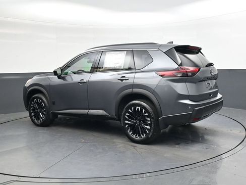 Used 2026 Nissan Rogue Dark Armor AWD/4WD image 6