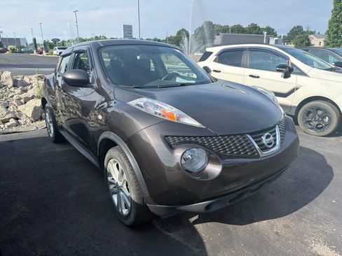 Used 2013 Nissan Juke S FWD image 3