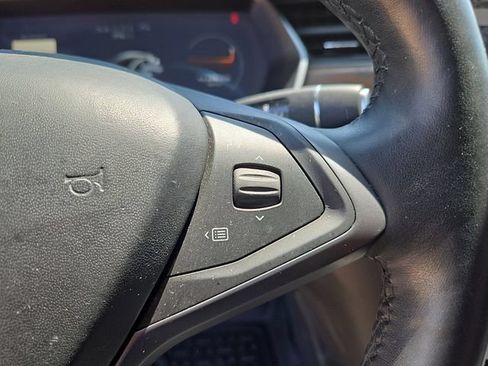 Used 2019 Tesla Model S 75D AWD/4WD image 7