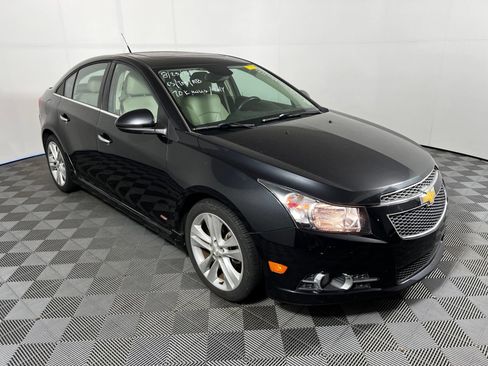 Used 2014 Chevrolet Cruze LTZ w/ Sun, Sound and Sport Package FWD image 3