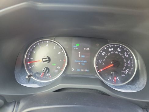 Certified 2020 Toyota RAV4 XLE Premium image 32