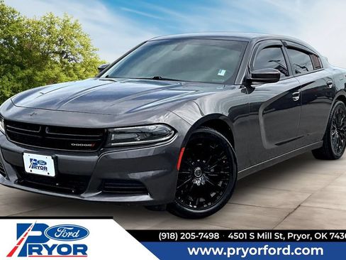 Used 2021 Dodge Charger SXT RWD image 1