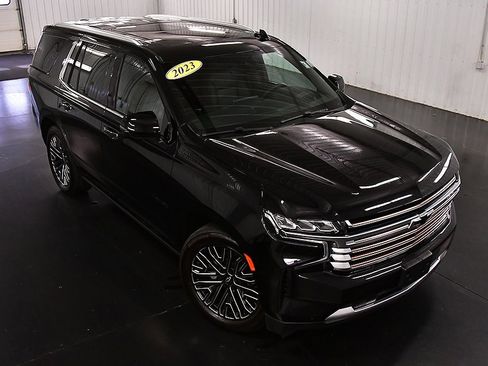 Used 2023 Chevrolet Tahoe High Country image 12