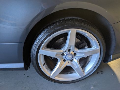 Used 2014 Mercedes-Benz SL 550 image 15