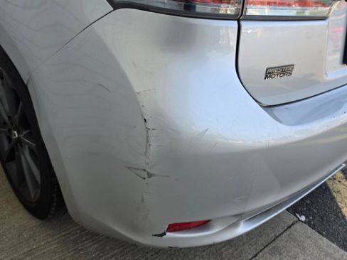 Used 2013 Lexus CT 200h w/ F Sport Pkg w/Nuluxe Trim FWD image 30