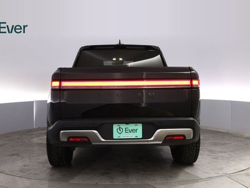 Used 2022 Rivian R1T Launch Edition image 15