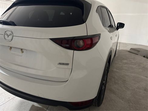 Used 2018 MAZDA CX-5 Touring image 21
