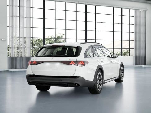 New 2026 Mercedes-Benz E 450 4MATIC All-Terrain Wagon image 22