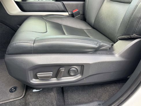 Used 2022 Toyota Tundra SR5 image 19