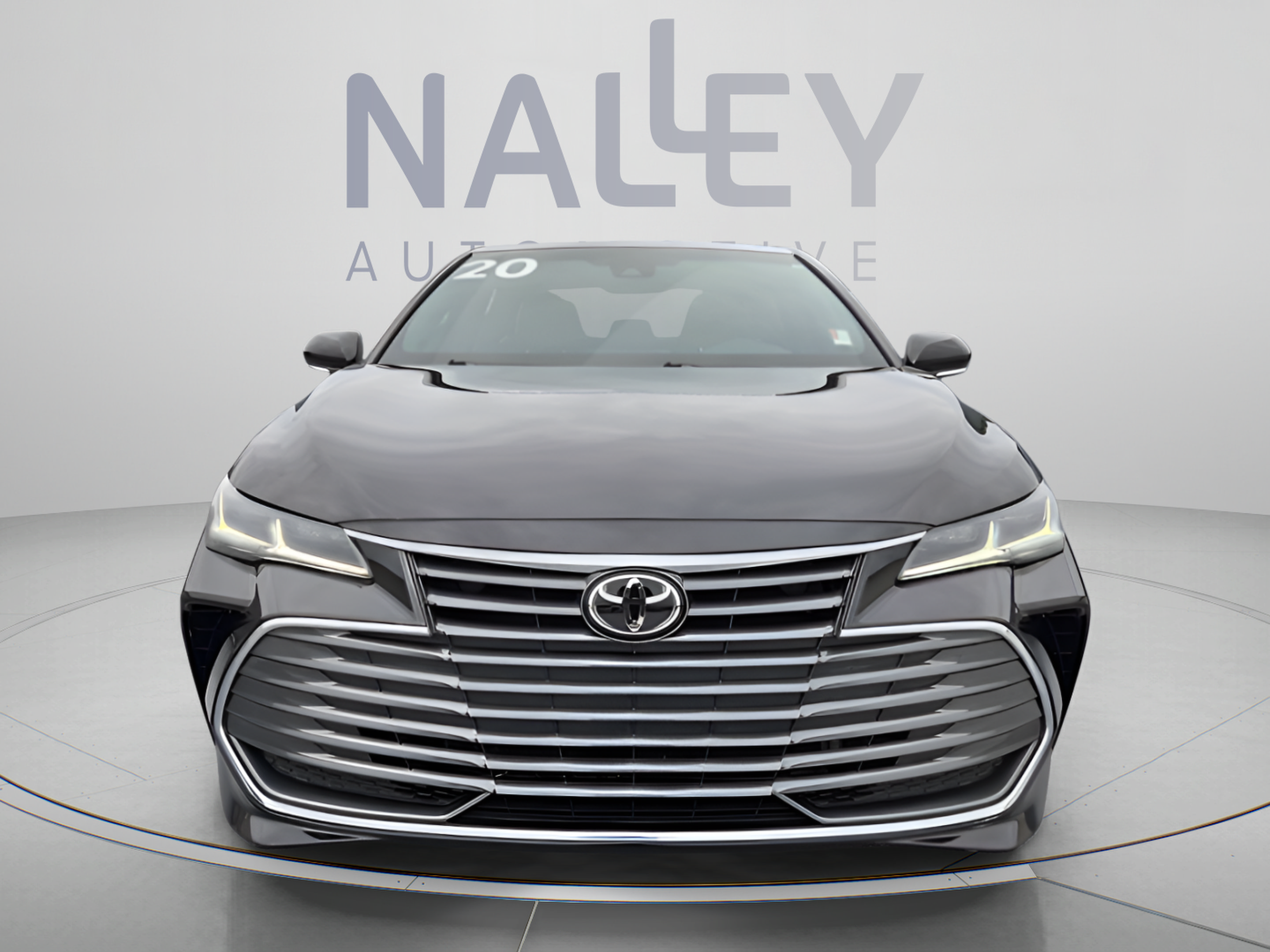 Used 2020 Toyota Avalon Limited FWD image 8