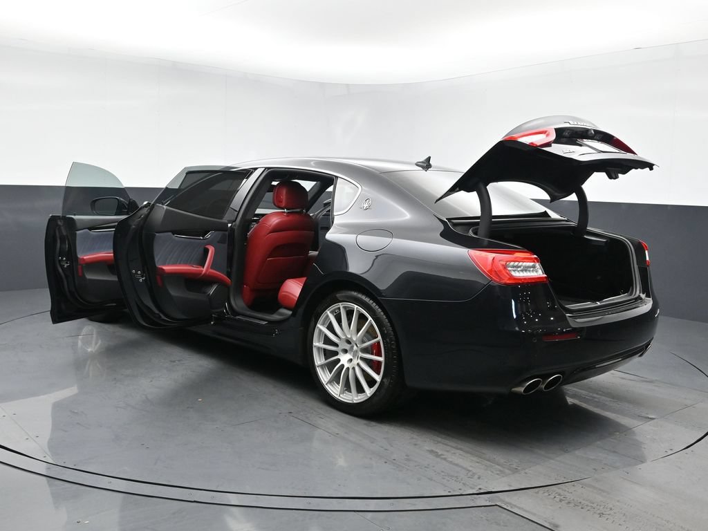 Used 2019 Maserati Quattroporte S GranLusso Q4 AWD/4WD image 30
