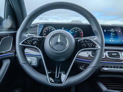 Certified 2026 Mercedes-Benz GLE 450 4MATIC image 24