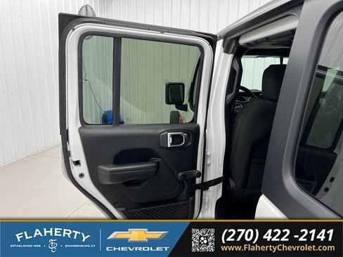 Used 2020 Jeep Wrangler Unlimited Sport AWD/4WD image 10