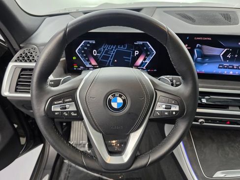 Used 2024 BMW X5 sDrive40i w/ Premium Package RWD image 18