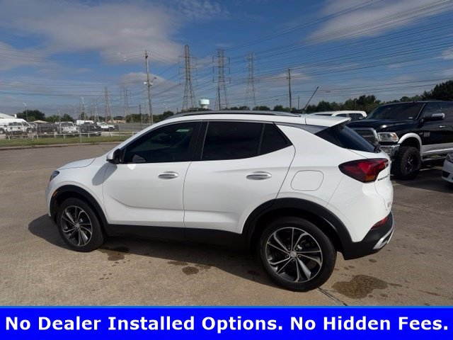 Used 2022 Buick Encore GX Select w/ Safety Package II FWD image 5