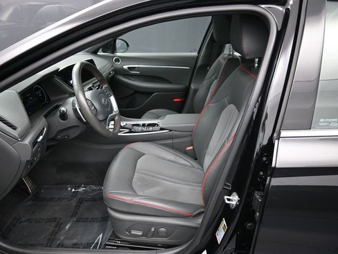 Used 2022 Hyundai Sonata SEL Plus w/ Cargo Package image 19