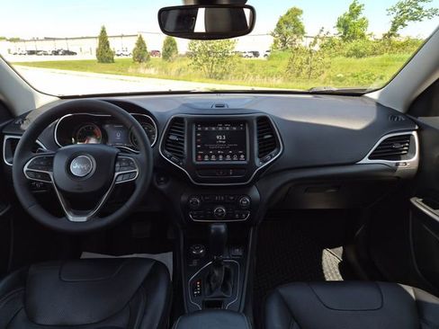 Used 2022 Jeep Cherokee Latitude Lux AWD/4WD image 43