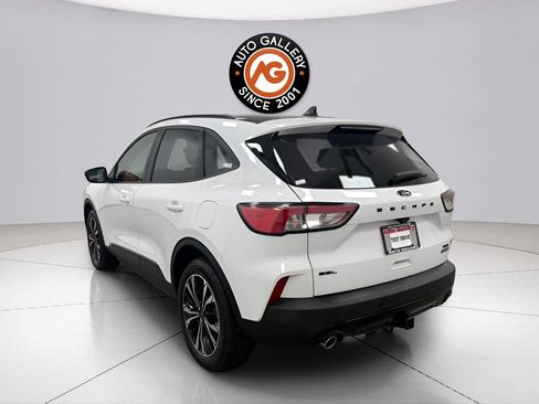 Used 2022 Ford Escape SEL w/ SEL Stealth AWD Package image 6