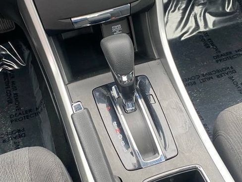Used 2015 Honda Accord EX image 15