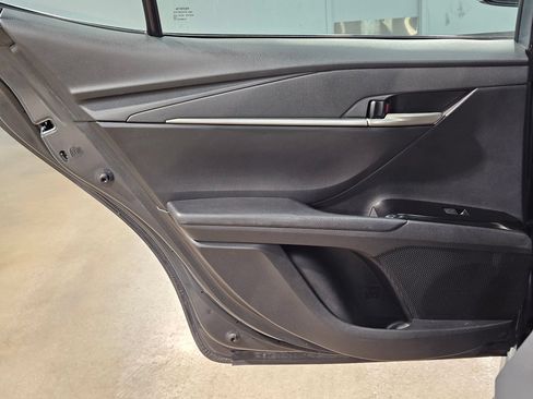 Used 2025 Toyota Camry SE FWD image 34